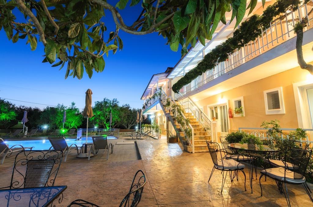 Artemis Apartments Kypseli Exterior foto