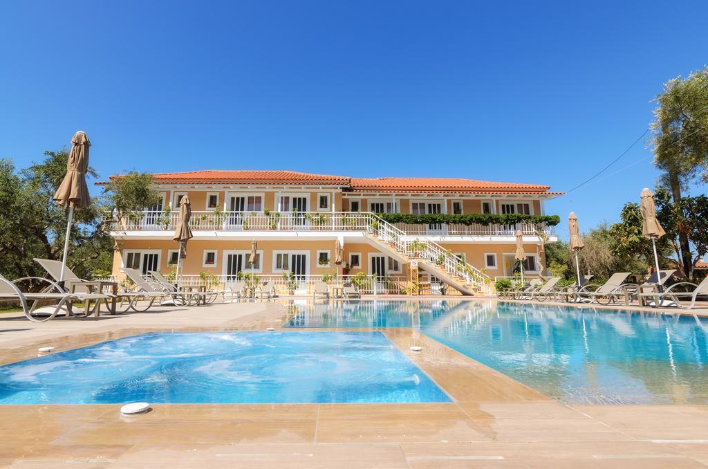 Artemis Apartments Kypseli Exterior foto