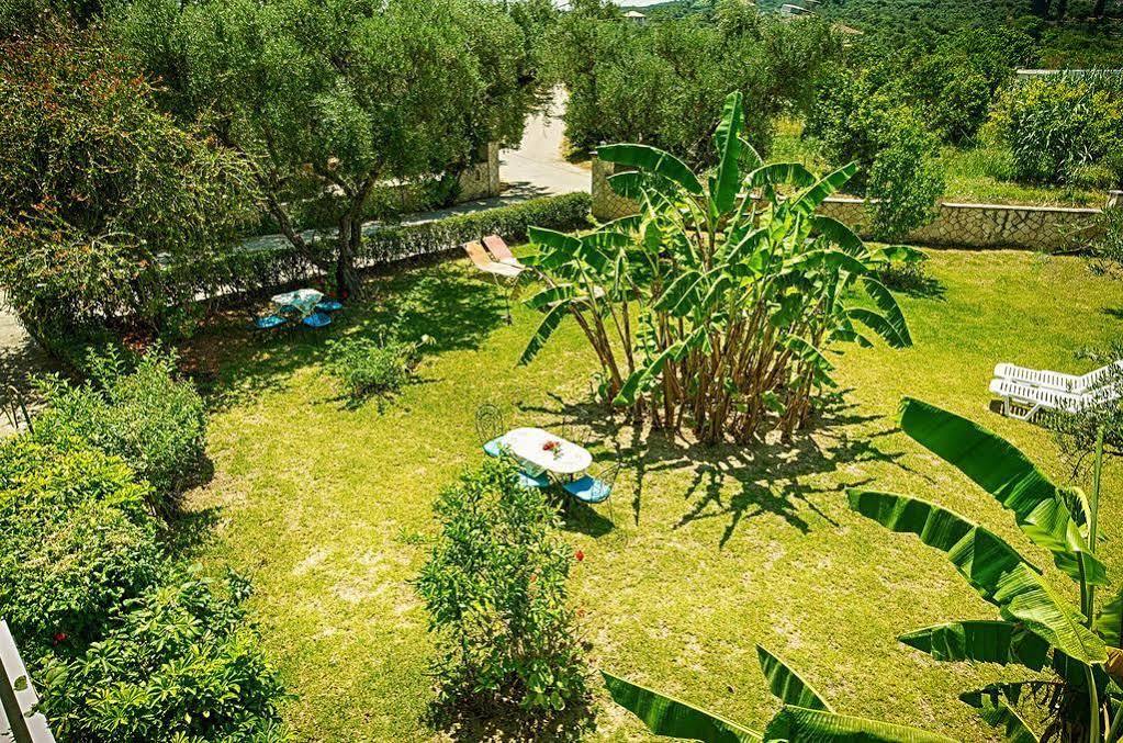 Artemis Apartments Kypseli Exterior foto